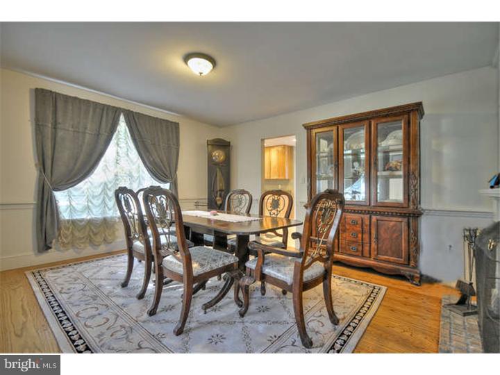 180 Larrison Road Wrightstown, NJ 08562 - Photo 7 of 25 Dining Room