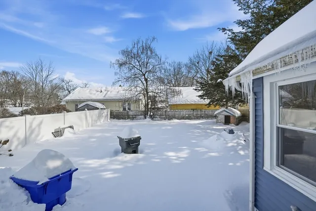 $320,000 | 87 Fenwick Street, Springfield, MA 01109