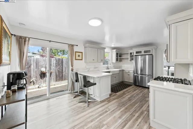 $863,900 | 1002 Wyatt Avenue, Napa, CA 94559