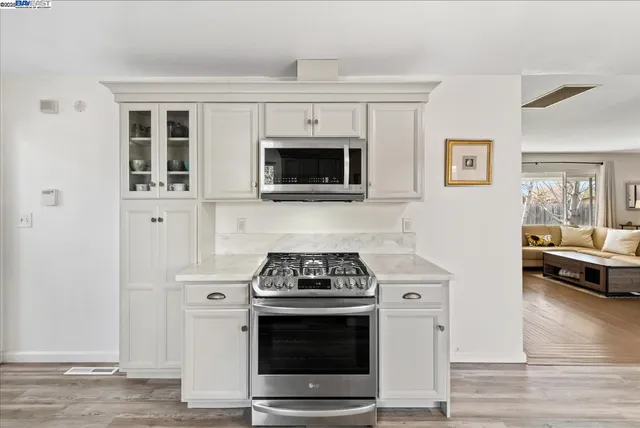 $863,900 | 1002 Wyatt Avenue, Napa, CA 94559