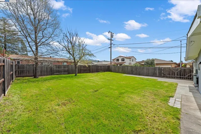 $863,900 | 1002 Wyatt Avenue, Napa, CA 94559