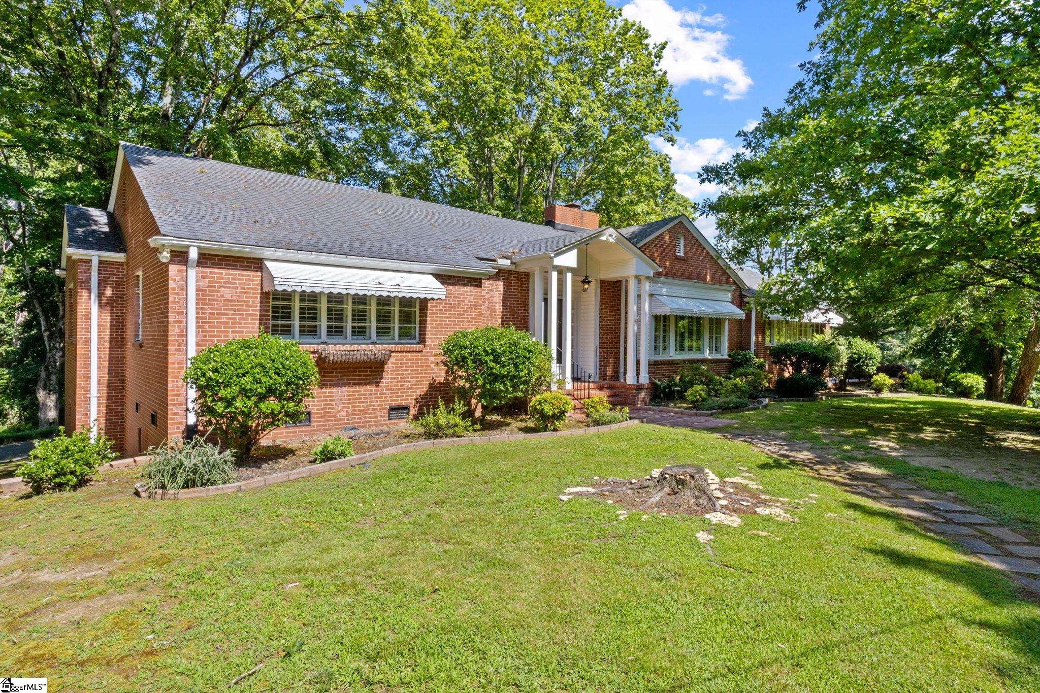 6850 Augusta Road Greenville, SC 29605 - Photo 1 of 39 Gallery Image 1
