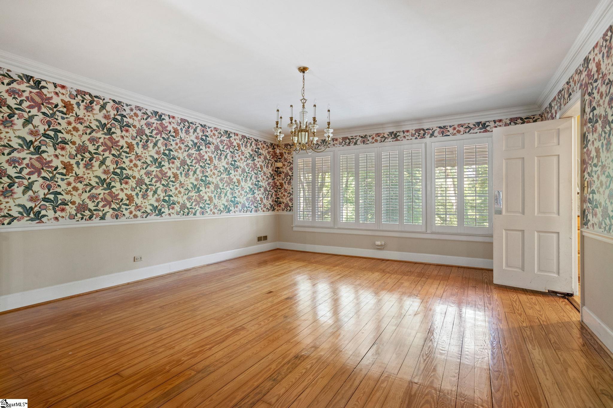 6850 Augusta Road Greenville, SC 29605 - Photo 11 of 39 Gallery Image 11