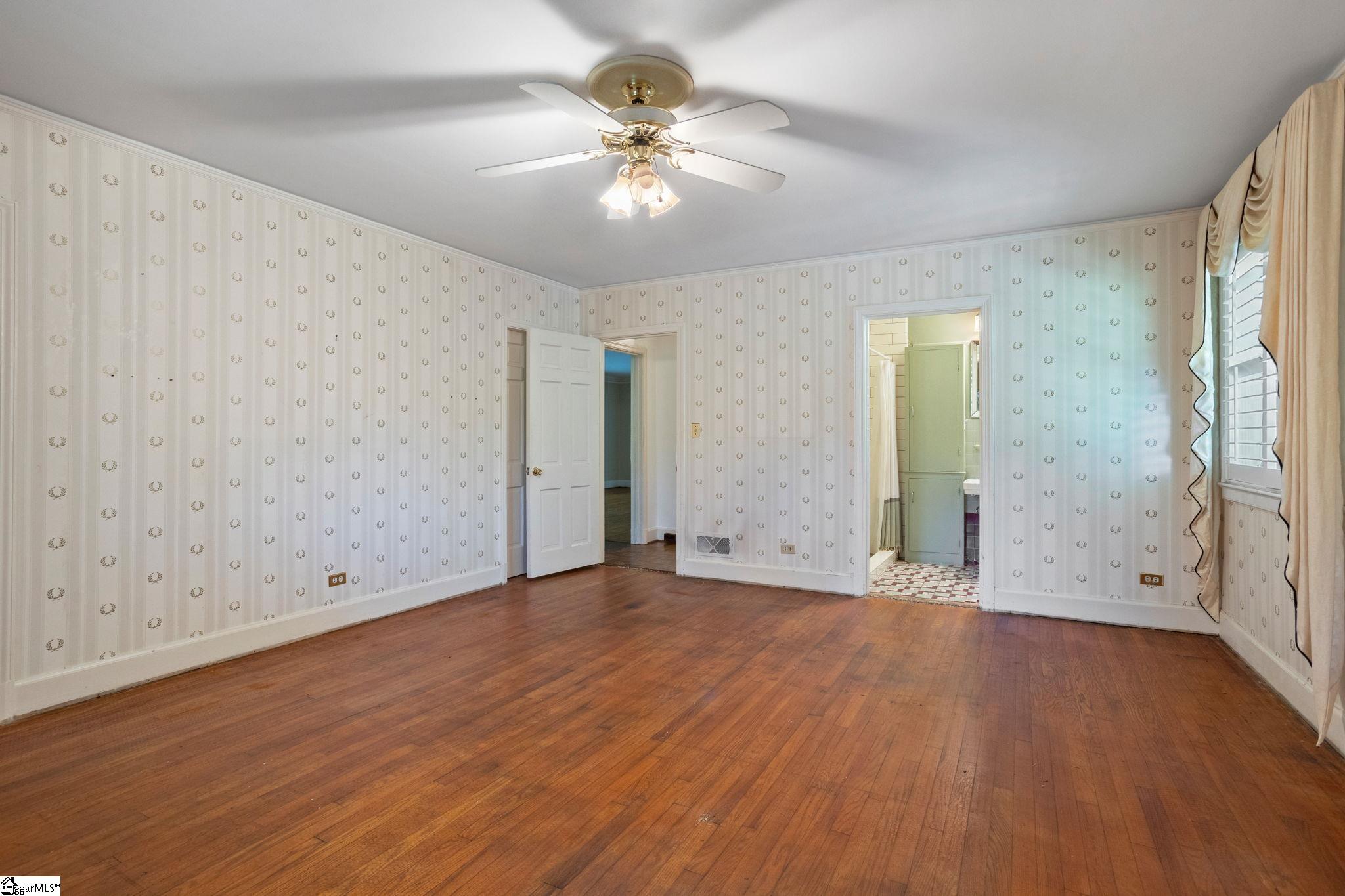 6850 Augusta Road Greenville, SC 29605 - Photo 17 of 39 Gallery Image 17