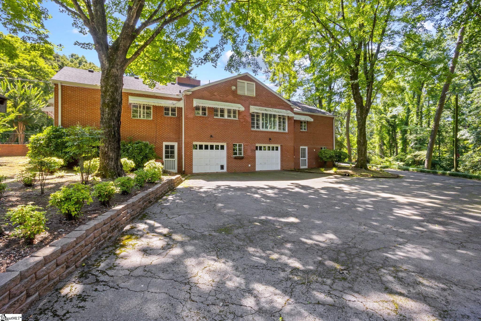 6850 Augusta Road Greenville, SC 29605 - Photo 30 of 39 Gallery Image 30