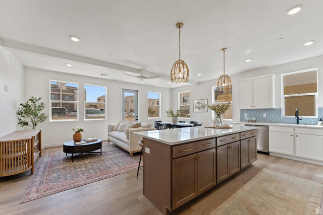 757 West Periwinkle Lane, Unit 201 St. George, UT 84790 - Photo 2 of 22