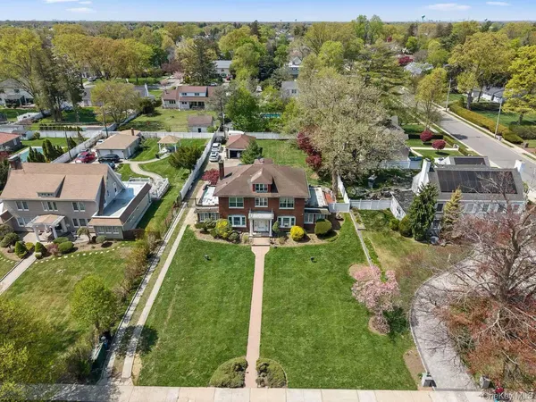 $1,190,000 | 191 Cathedral Avenue, Hempstead, NY 11550