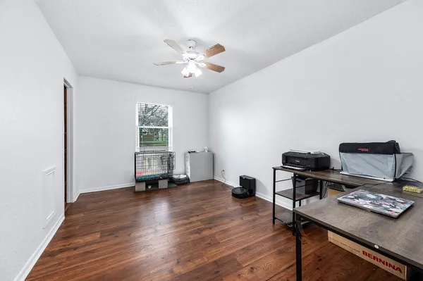 $475,000 | 1619 County Road 387, Rosharon, TX 77583