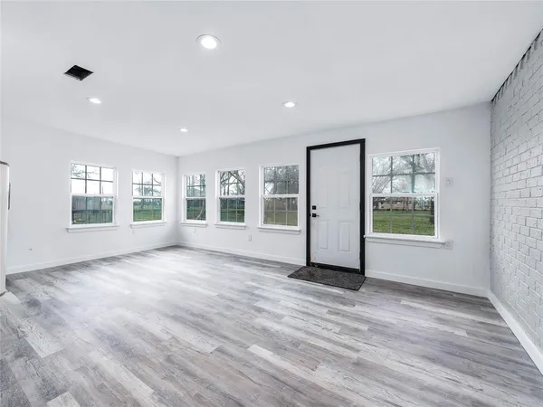 $475,000 | 1619 County Road 387, Rosharon, TX 77583