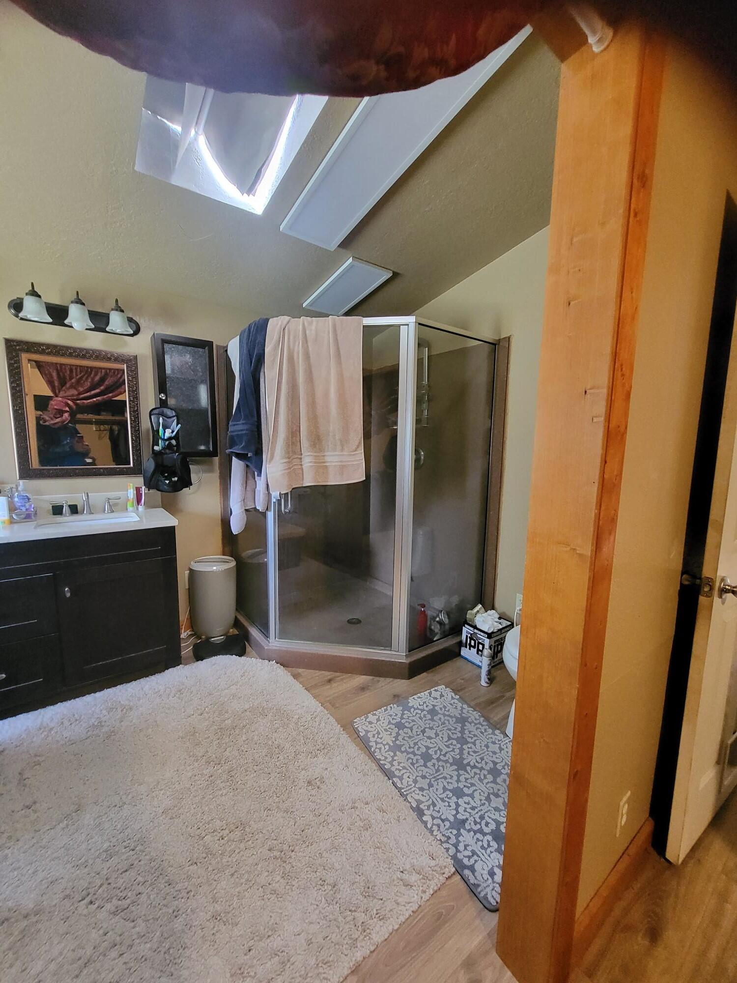 962 Indian Creek Road Selma, OR 97538 - Photo 19 of 42 2nd Bedroom