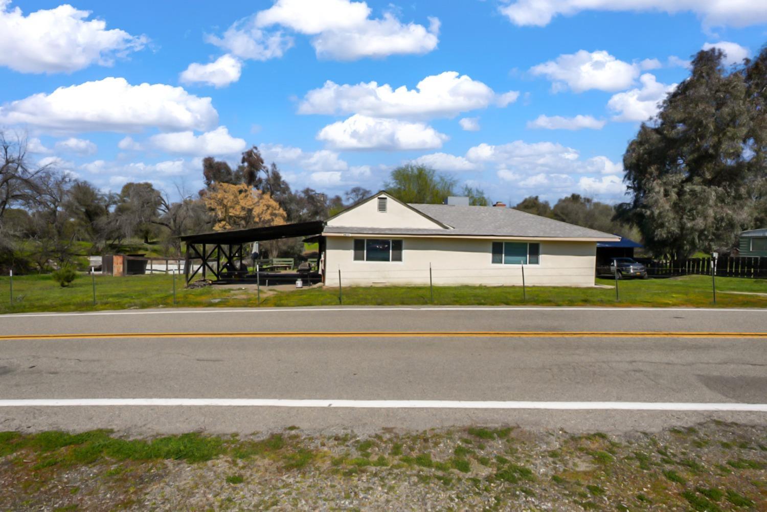 38289 Road 415 Raymond, CA 93653 - Photo 5 of 26