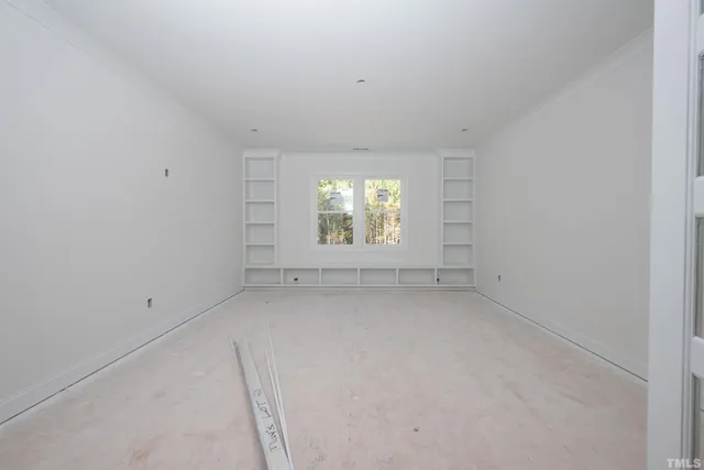 a view of a room with an empty space