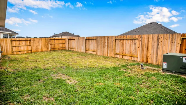 $1,895 | 132 Pine Bend, Magnolia, TX 77354