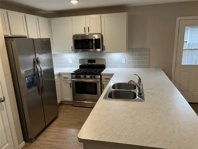 $1,895 | 132 Pine Bend, Magnolia, TX 77354