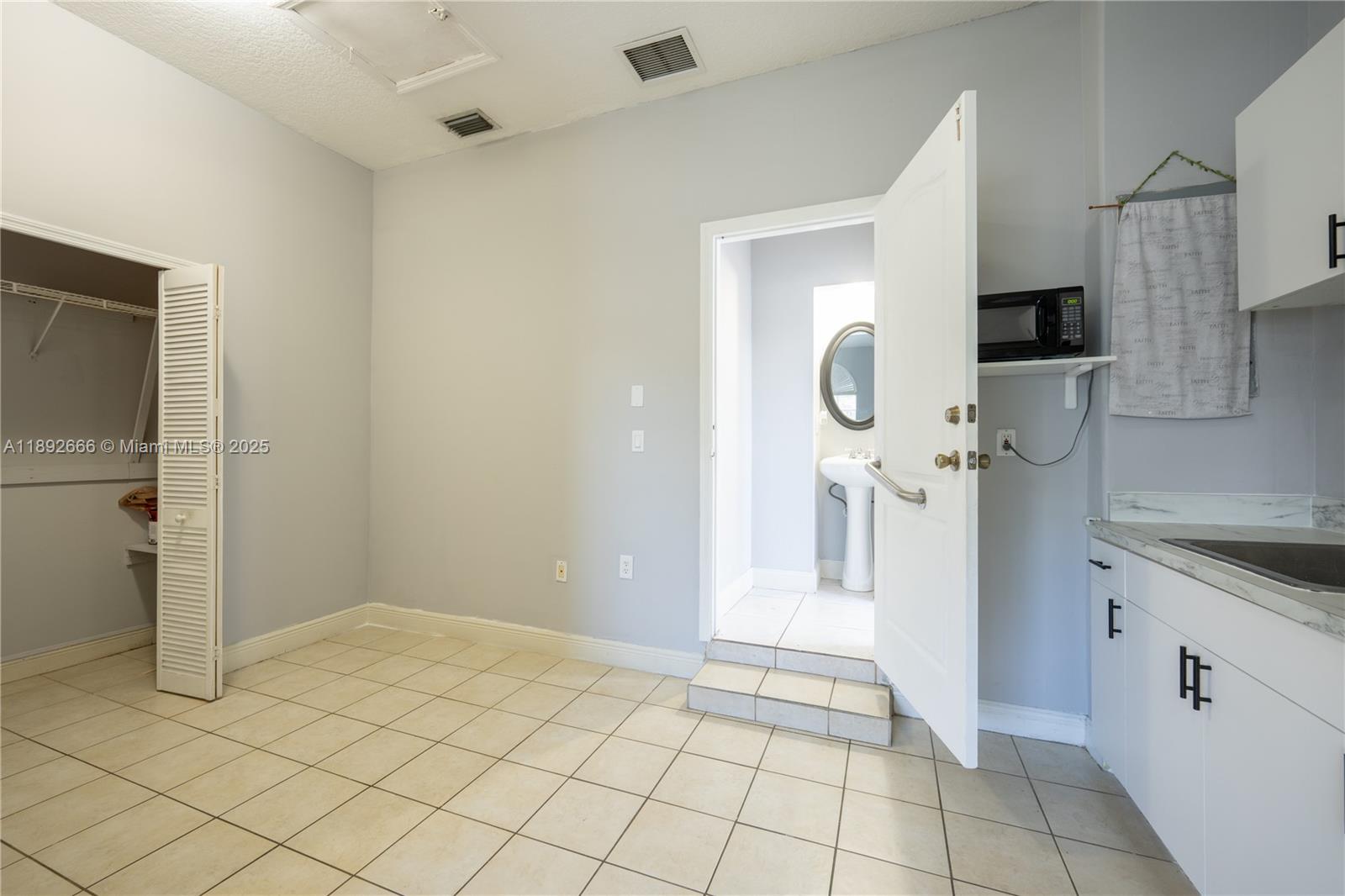 2275 Southwest 143rd Court Miami, FL 33175 - Photo 51 of 64