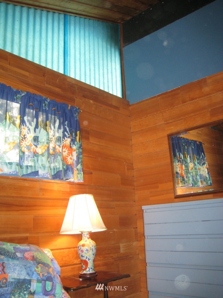 18151 Northeast North Shore Road Tahuya, WA 98588 - Photo 19 of 25 Gallery Image 19