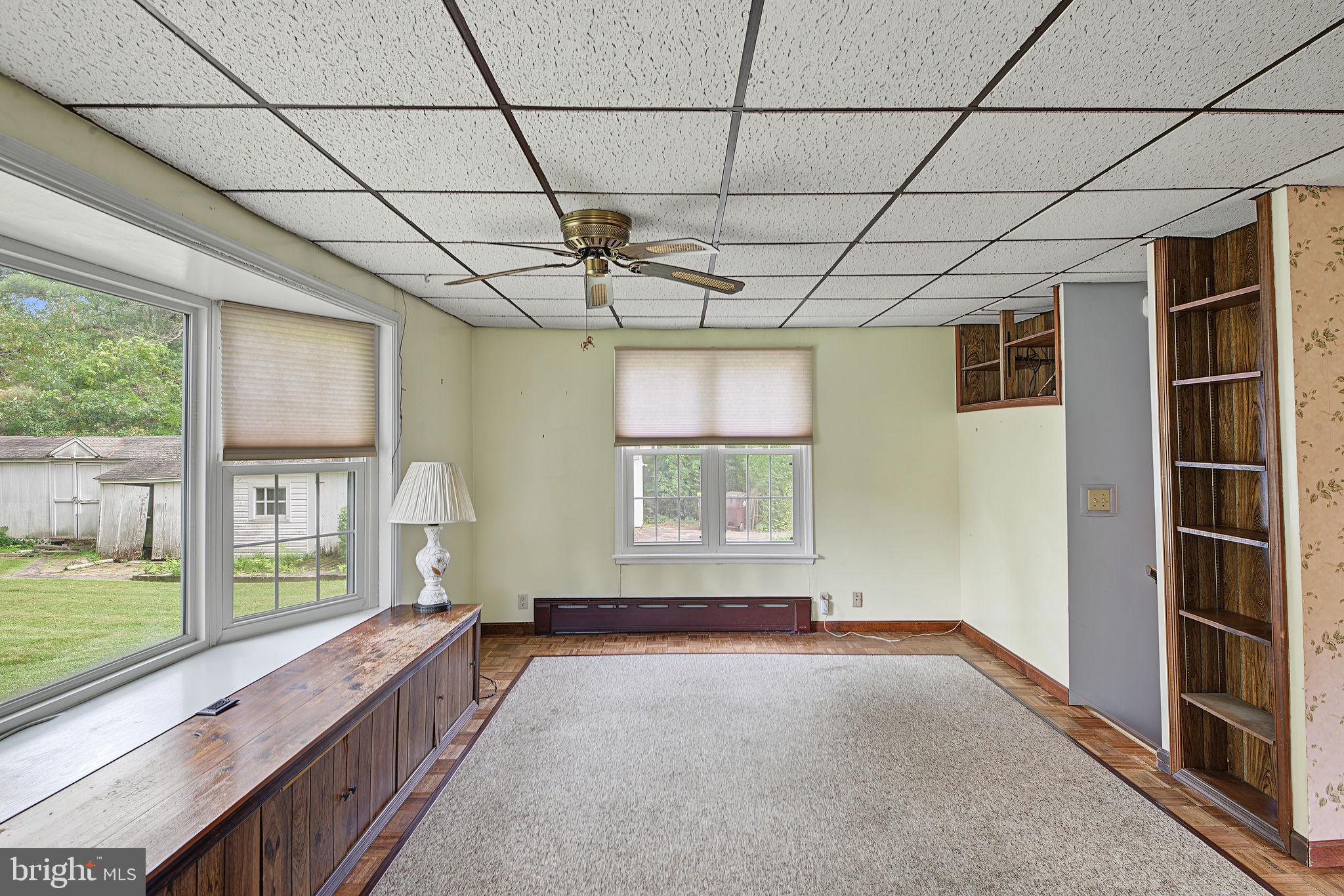 2445 Park Road Warrington, PA 18976 - Photo 20 of 40 Spacious Family Room