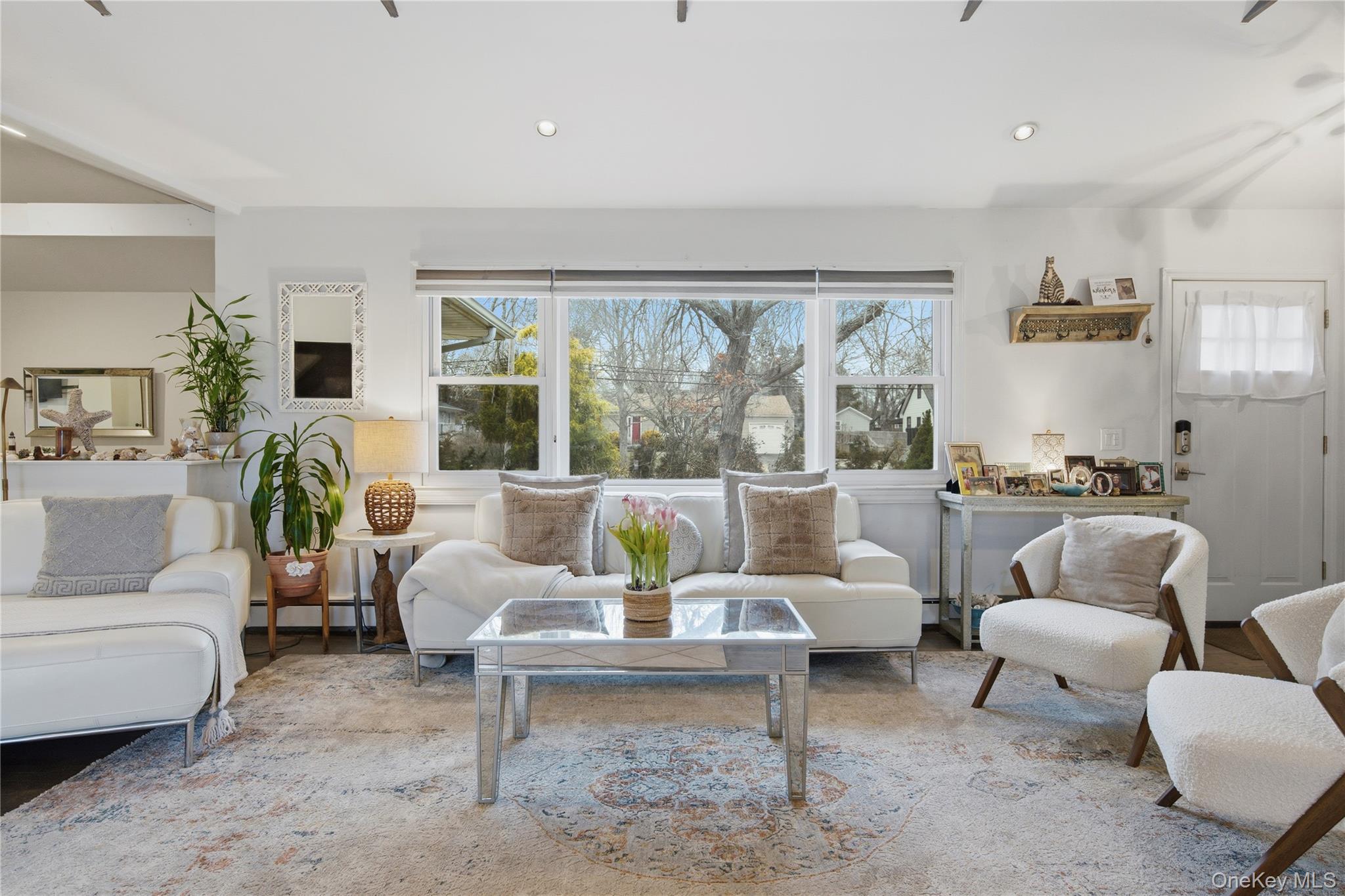 5 Argonne Road West Hampton Bays, NY 11946 - Photo 4 of 19