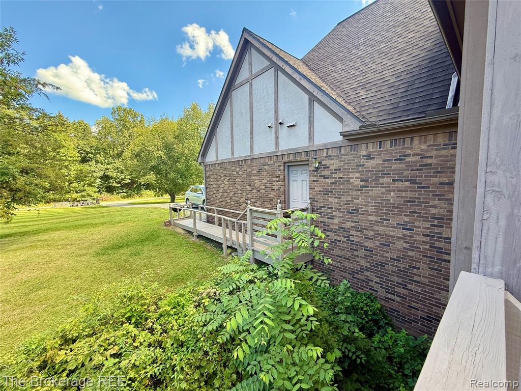 12088 Pinebrook Lane South Lyon, MI 48178 - Photo 64 of 73