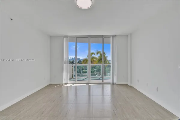 $3,500 | 7900 Harbor Island Drive, Unit 711, North Bay Village, FL 33141