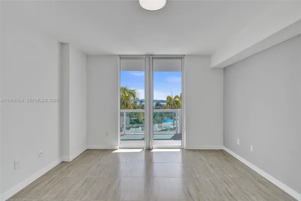 $3,500 | 7900 Harbor Island Drive, Unit 711, North Bay Village, FL 33141