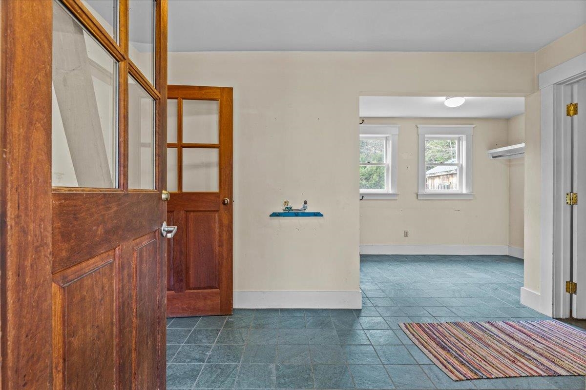 243 Lyle McKee Road Morristown, VT 05661 - Photo 7 of 42