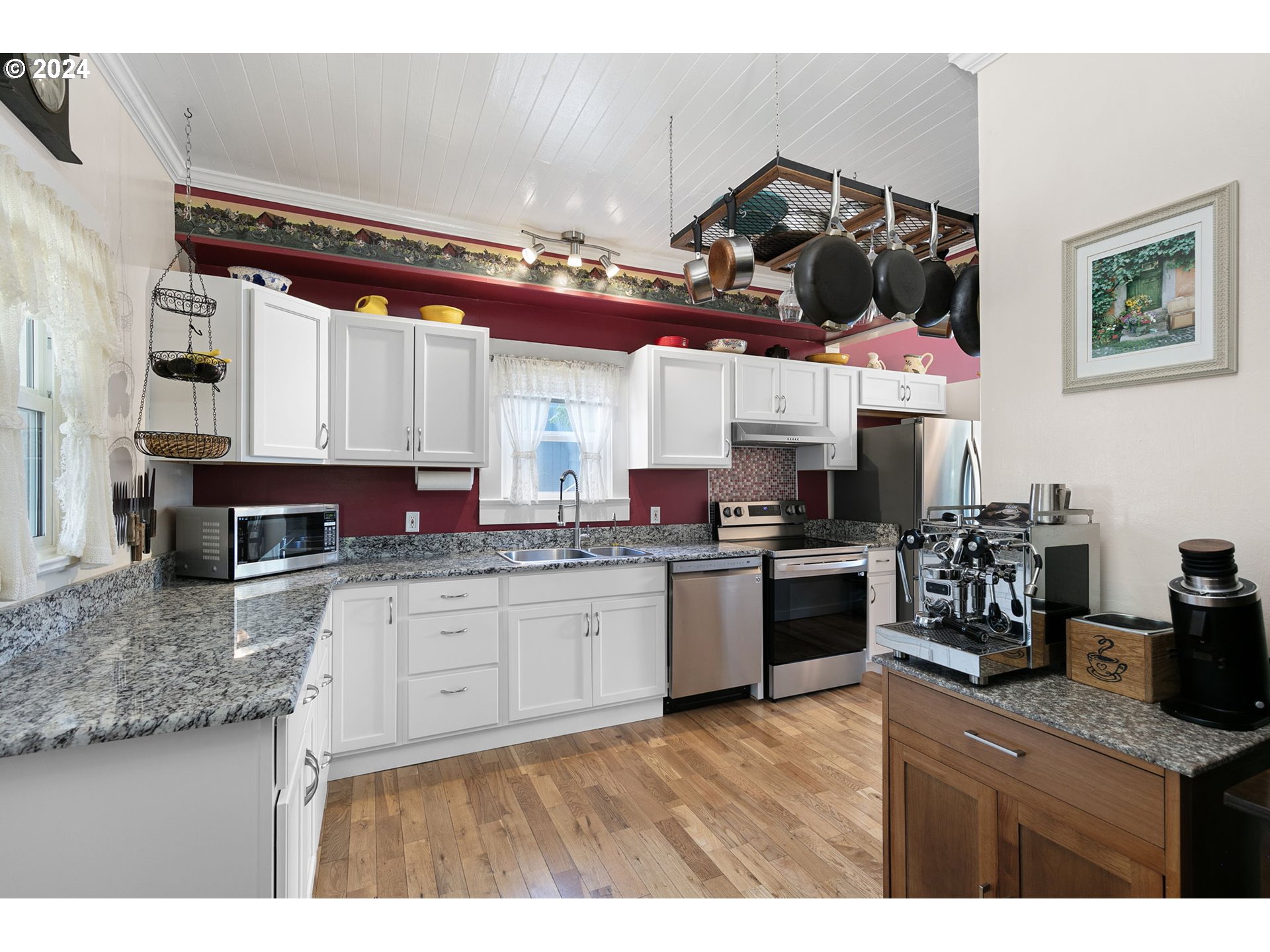 36248 Camp Creek Road Springfield, OR 97478 - Photo 11 of 48