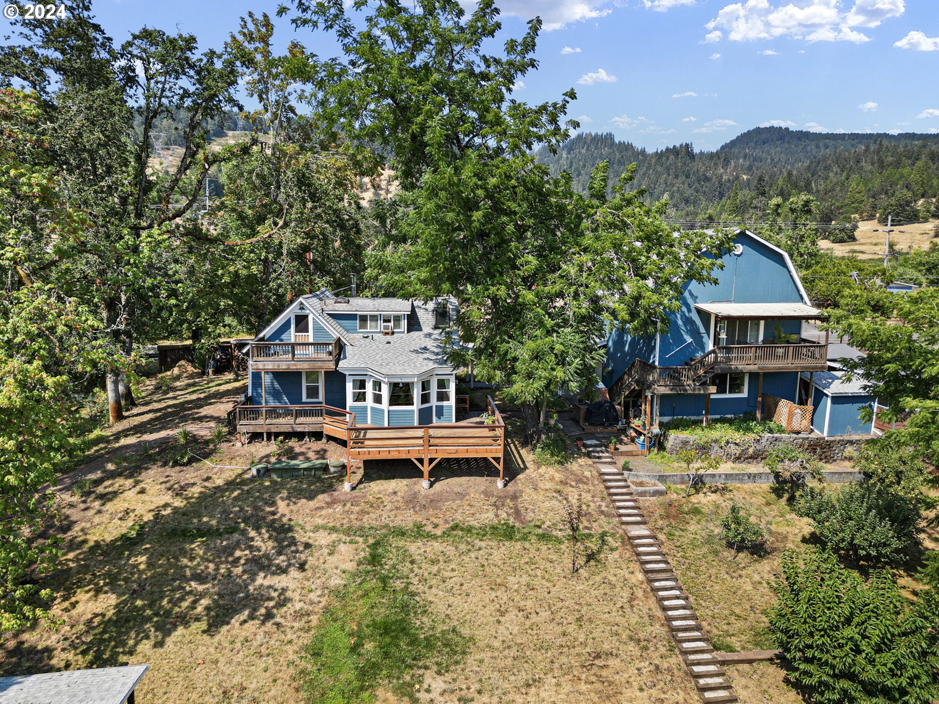 36248 Camp Creek Road Springfield, OR 97478 - Photo 38 of 48