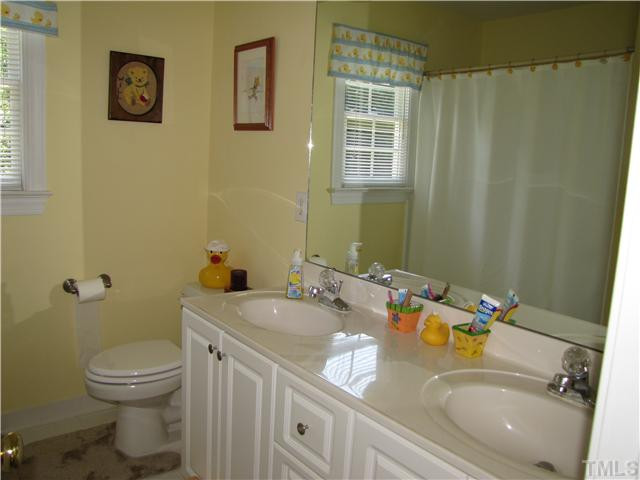 12101 Old Creedmoor Road Raleigh, NC 27613 - Photo 14 of 25 Bathroom
