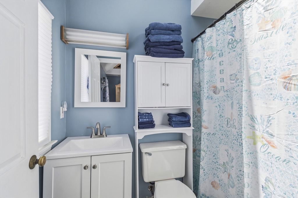 12 Lower County Road Dennis, MA 02639 - Photo 25 of 31