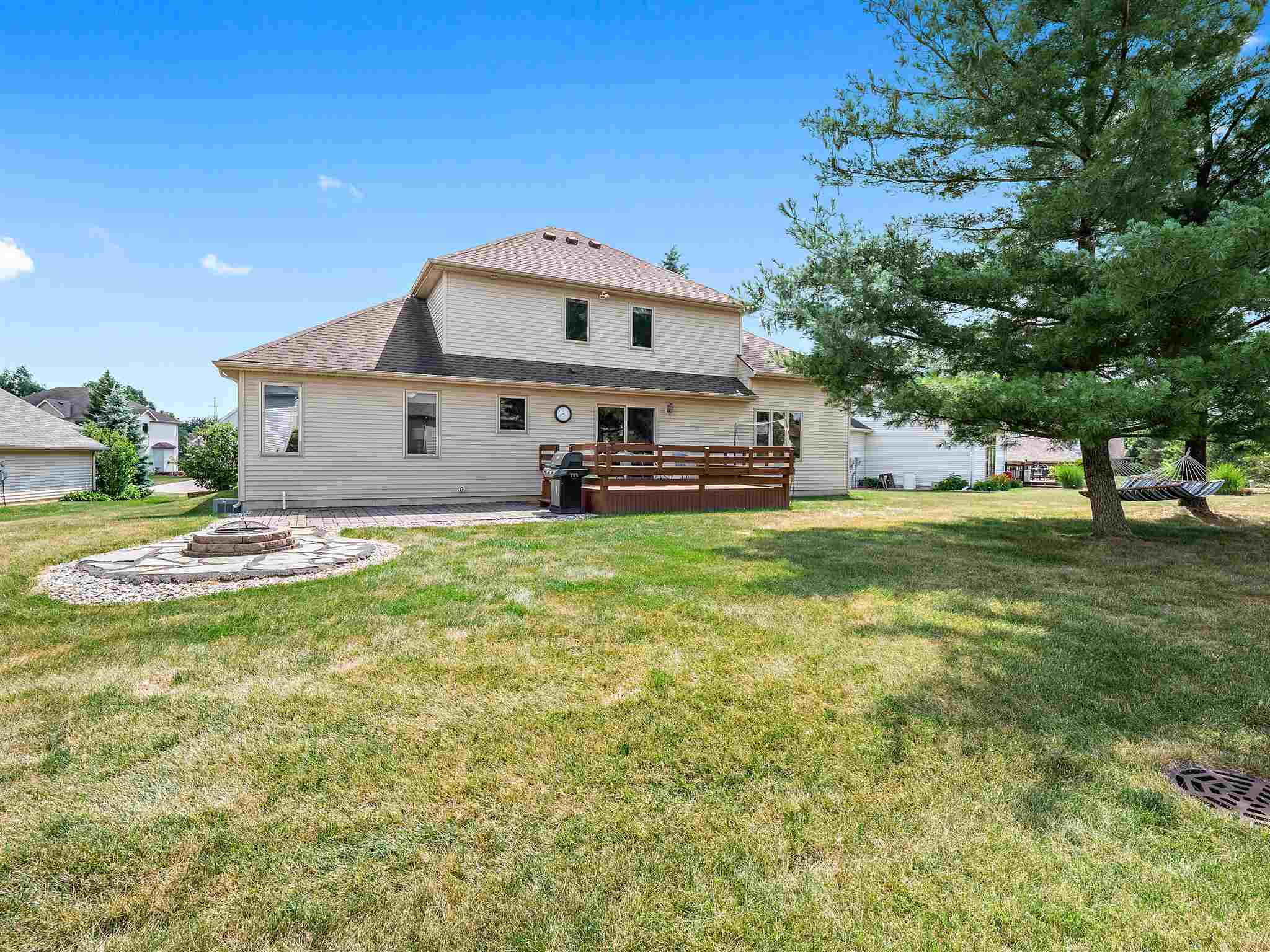6715 Mapleton Drive Fort Wayne, IN 46845 - Photo 4 of 32 Gallery Image 4