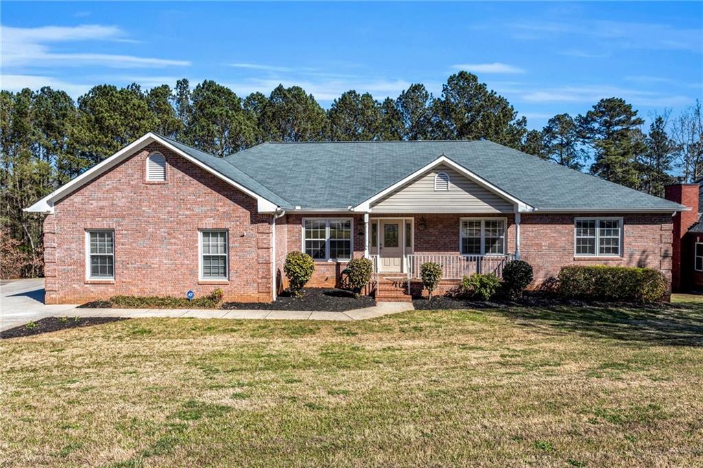 4 Side Brick Ranch with New Roof