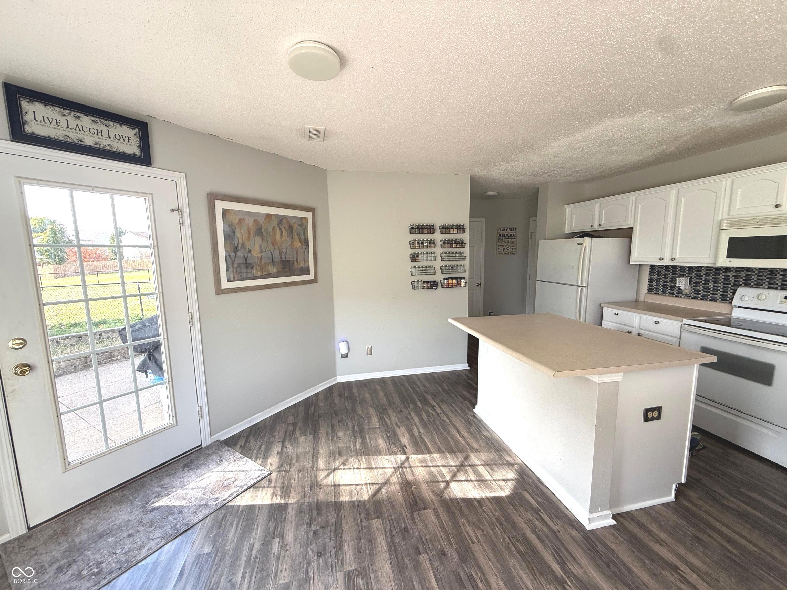 9873 Blue Ridge Way Indianapolis, IN 46234 - Photo 27 of 70