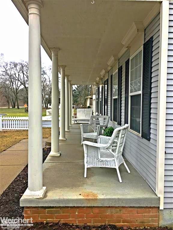 49779 Mound Road Utica, MI 48317 - Photo 4 of 25 31311035-3.JPG