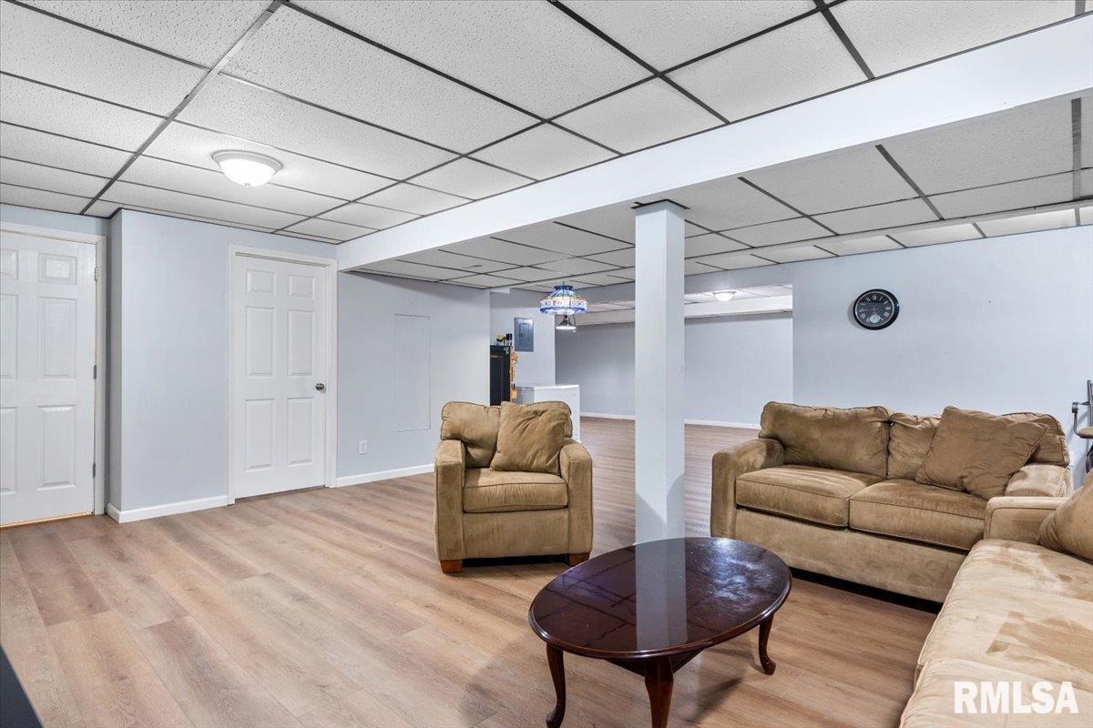 2919 Meadowbrook Road, Unit 13 Springfield, IL 62711 - Photo 29 of 37 Gallery Image 29
