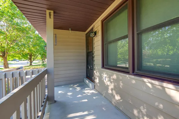 $264,000 | 3810 Wyoming Way, Unit 2, Caledonia, WI 53404