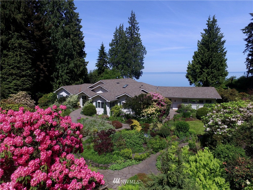 339 Finn Hall Road Port Angeles, WA 98362 - Photo 3 of 25 Gallery Image 3