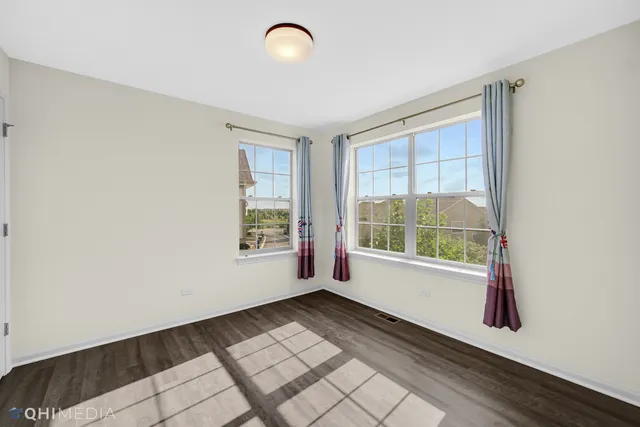 $4,900 | 2159 Coral Lane, Glenview, IL 60026