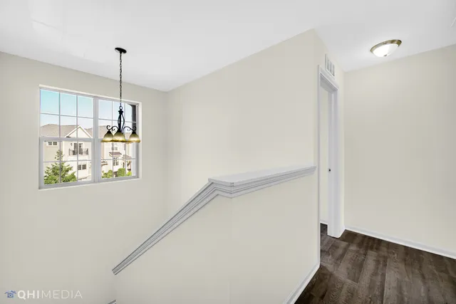 $4,900 | 2159 Coral Lane, Glenview, IL 60026