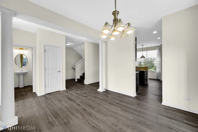 $4,900 | 2159 Coral Lane, Glenview, IL 60026