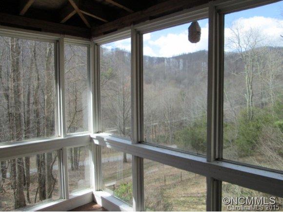 1502 Watershed Road Mars Hill, NC 28754 - Photo 11 of 24 Gallery Image 11