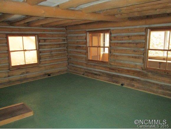 1502 Watershed Road Mars Hill, NC 28754 - Photo 13 of 24 Gallery Image 13