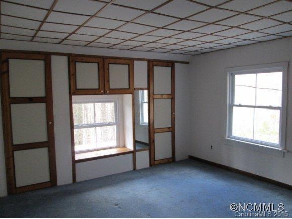 1502 Watershed Road Mars Hill, NC 28754 - Photo 16 of 24 Gallery Image 16