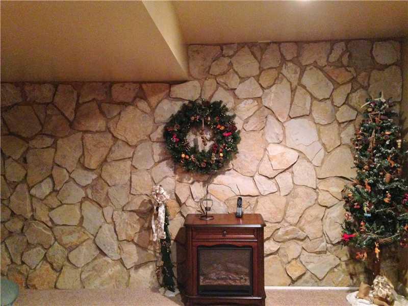 3865 Morefield Road Hermitage, PA 16148 - Photo 21 of 25 Basement/Game Room.