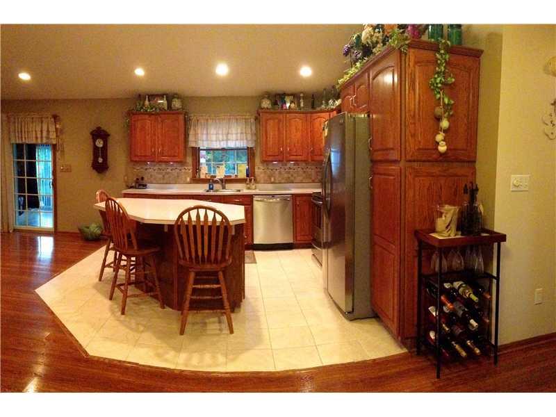 3865 Morefield Road Hermitage, PA 16148 - Photo 6 of 25 Kitchen.