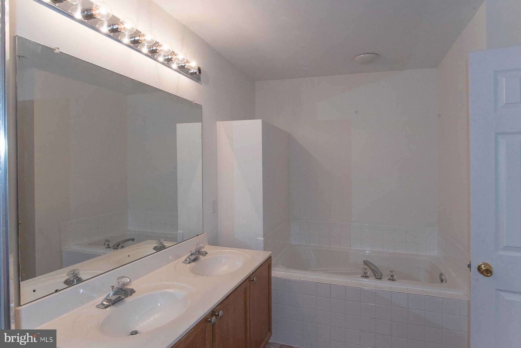115 Eagles Ridge Smithsburg, MD 21783 - Photo 19 of 25 Gallery Image 19