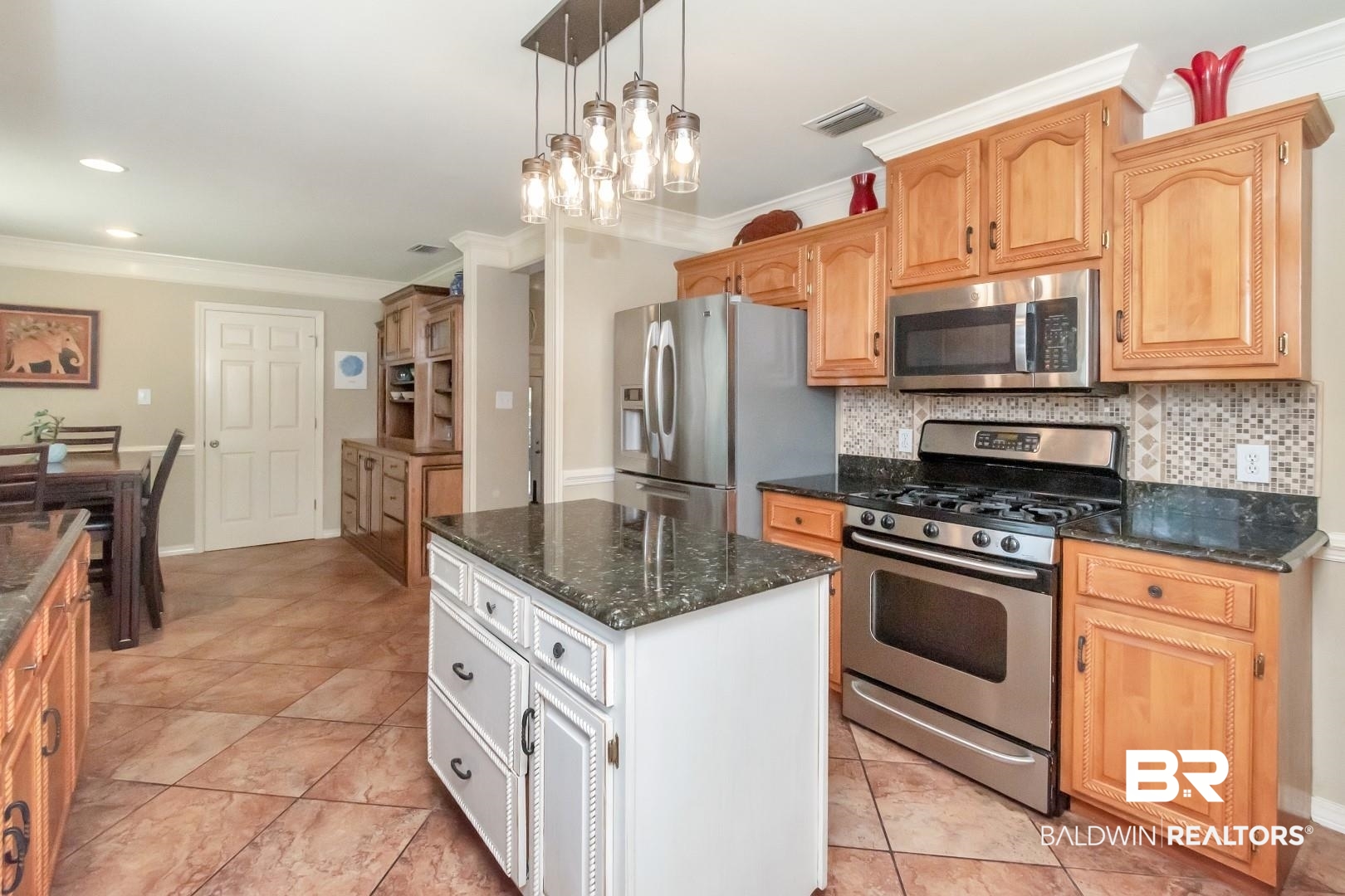 7515 Cumberland Court Mobile, AL 36695 - Photo 16 of 38
