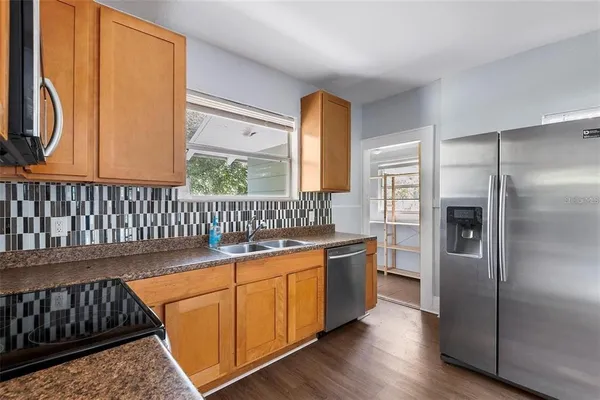 $3,050 | 811 West Amelia Avenue, Tampa, FL 33602