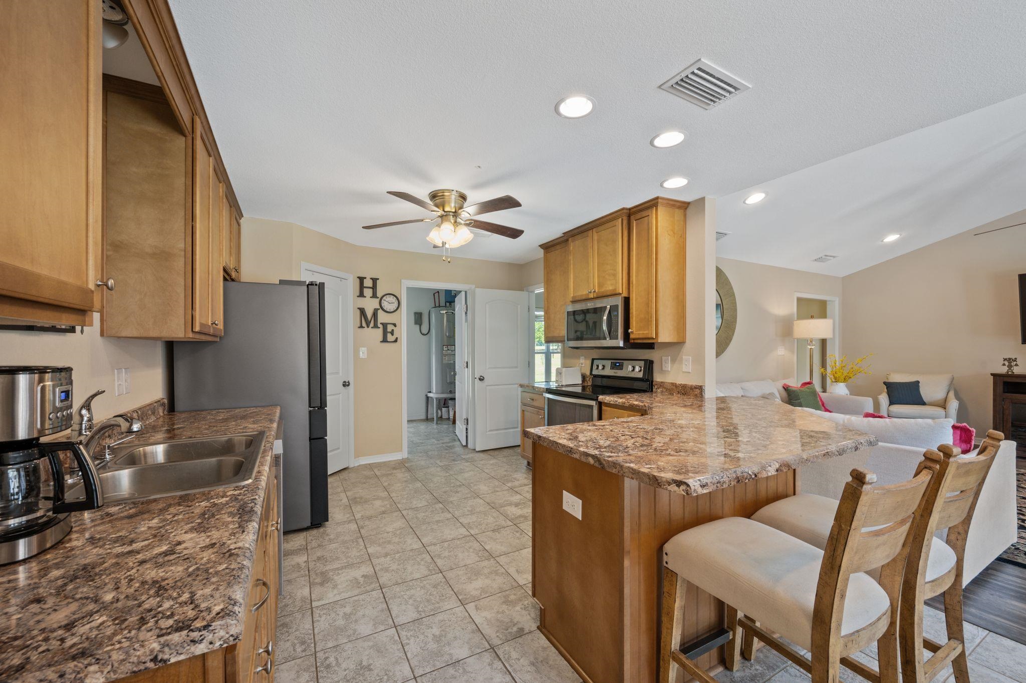 15066 Black Griffin Road Loxley, AL 36551 - Photo 13 of 38 Kitchen