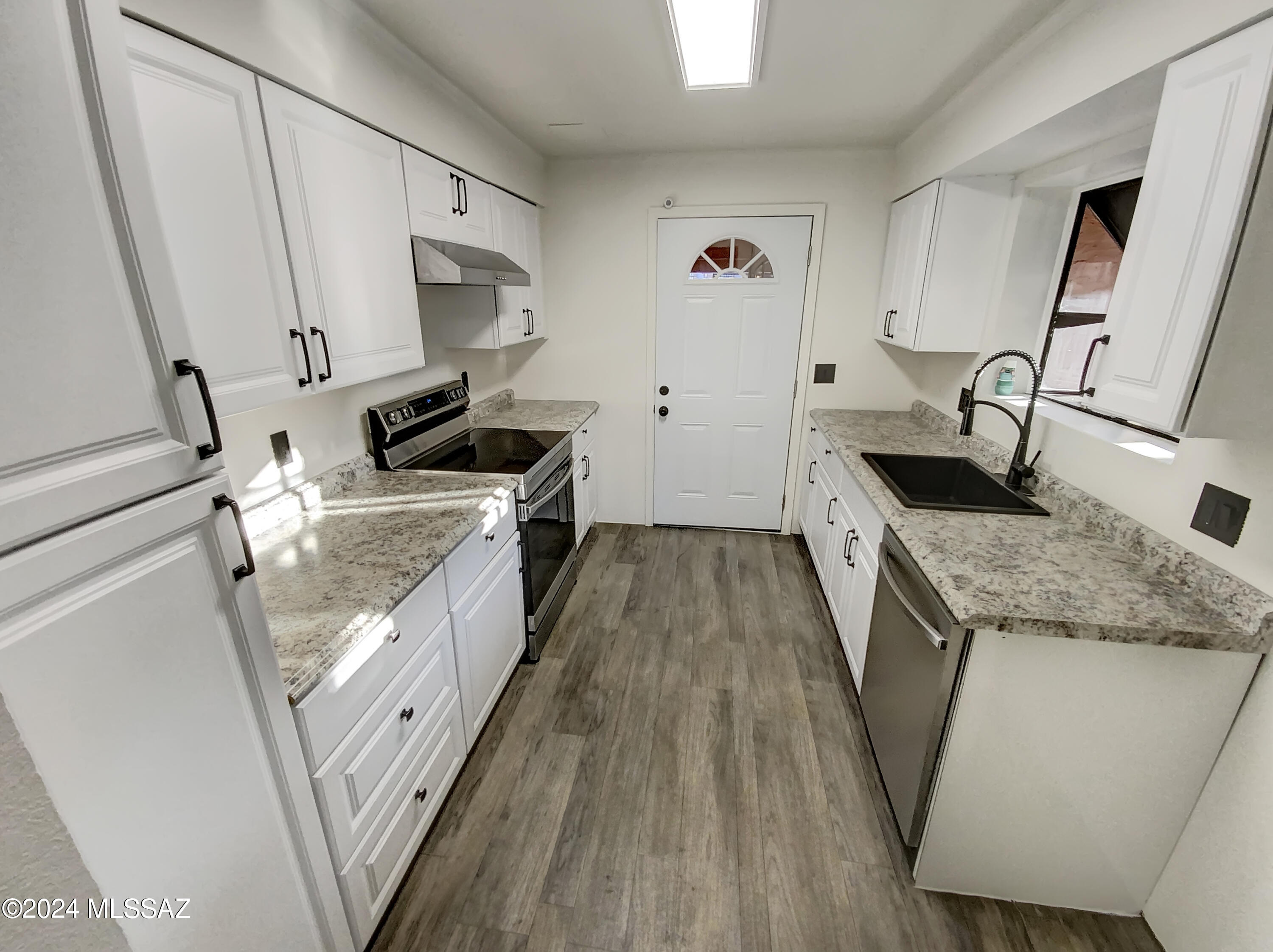 4259 East Allison Road Tucson, AZ 85712 - Photo 7 of 19 Gallery Image 7
